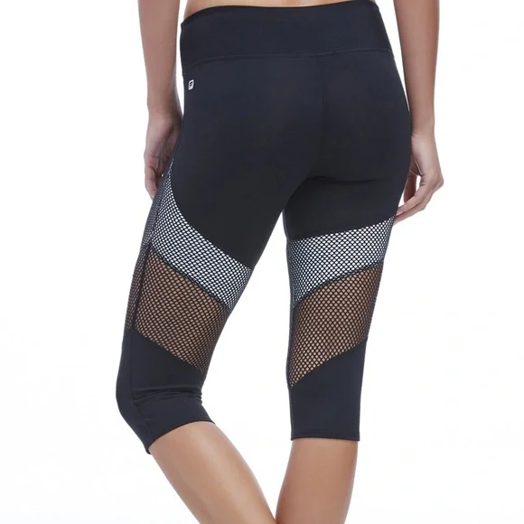 Fabletics Rhodes Crop - Picture 6 of 6